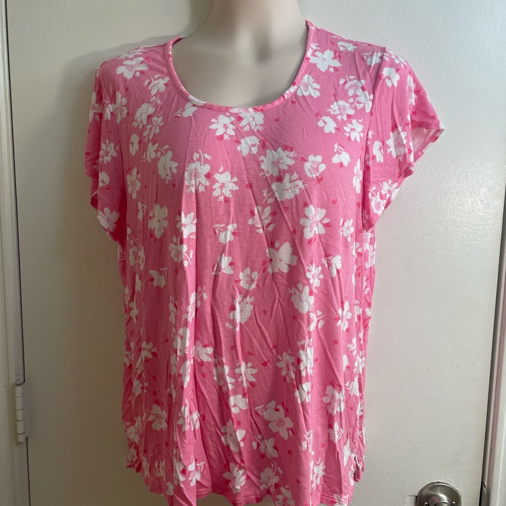 Pink Floral Scoop Neck Women's Pajama Top